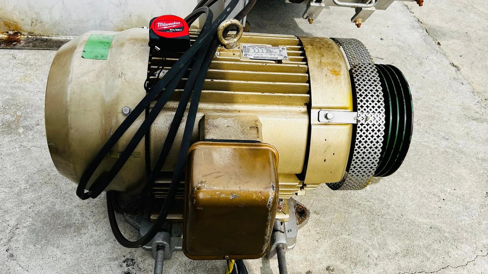เหลือ 1 ตัว
โบลเวอร์ดูดเป่าระบายอากาศงานญี่ปุ่น CHIYODA OSAKA NIPPON ขนาด 50 HP 1460 RPM 200V