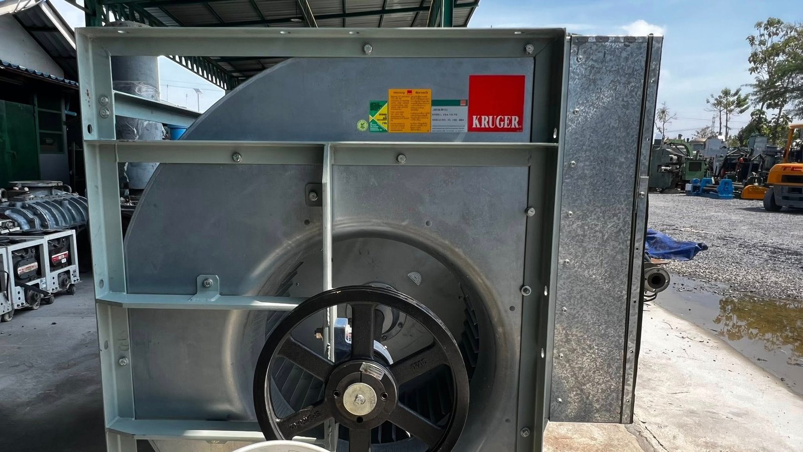 ของใหม่เก็บสแปยังไม่ได้ใช้งาน โบลเวอร์ดูดเป่าระบายอากาศ KRUGER Model : FDA 710 TM ขนาด 10 HP380V