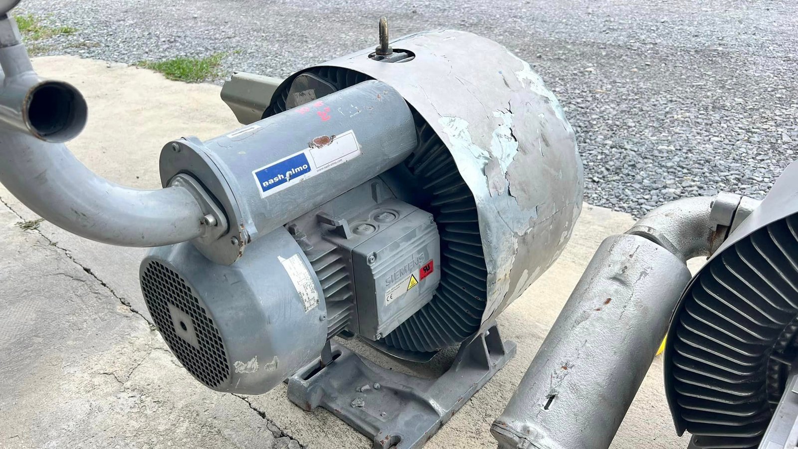 ริงโบลเวอร์ดูดเป่าอากาศ SIEMENS GERMANY ขนาด 10 HP ท่อเข้าออก 2" 380V สภาพสวย เข้ามา 2 ตัว