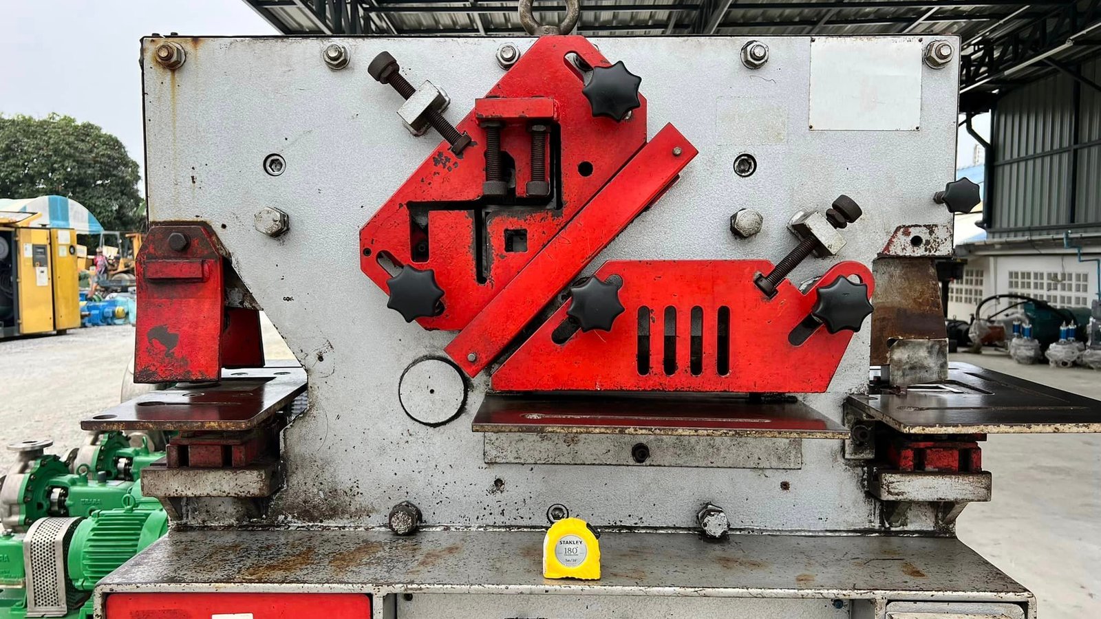 เครื่องตัดเหล็กอเนกประสงค์UNIVERSAL MORGAN ENGLAND Hydrulic Press : 45 ton 4-6 mm ตัดแผ่น ฉาก บาก กล เครื่องตัดเหล็กอเนกประสงค์UNIVERSAL MORGAN ENGLAND Hydrulic Press : 45 ton 4-6 mm ตัดแผ่น ฉาก บาก กล
