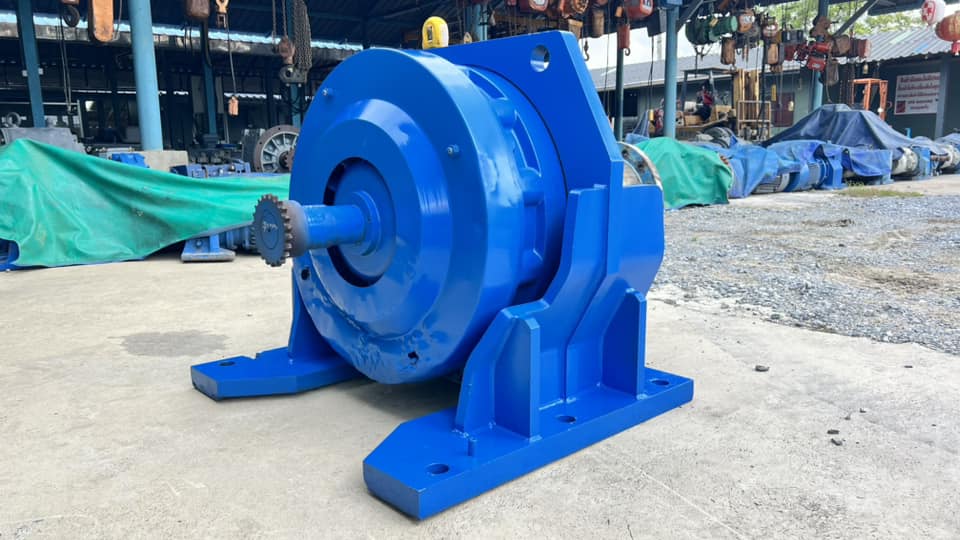 หัวเกียร์ทดญี่ปุ่น SUMITOMO JAPAN อัตราทด 1 : 87 ( 17 rpm ) เพลาออกโต 140 mm (5.5”)  เพลาเข้าโต 70 mm (3”) ใช้กับมอเตอร์ 30~50 HP