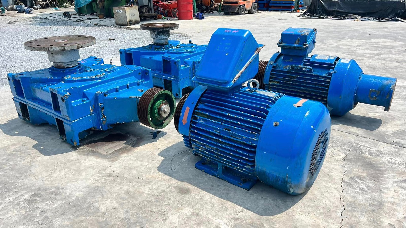 ชุดมอเตอร์เกียร์ทดกำลังSUMITOMO HANSEN JAPANอัตราทด 1:17 ( 85 rpm ) เกียร์บ็อคแบบยูนิเวอร์แซล จับวางติดตั้งได้หลายรูปทรงอิสระอเนกประสงค์ (งานเดิมใช้งานแบบเพลาหงาย) ชุดมอเตอร์เกียร์ทดกำลังSUMITOMO HANSEN JAPANอัตราทด 1:17 ( 85 rpm ) เกียร์บ็อคแบบยูนิเวอร์แซล จับวางติดตั้งได้หลายรูปทรงอิสระอเนกประสงค์ (งานเดิมใช้งานแบบเพลาหงาย)