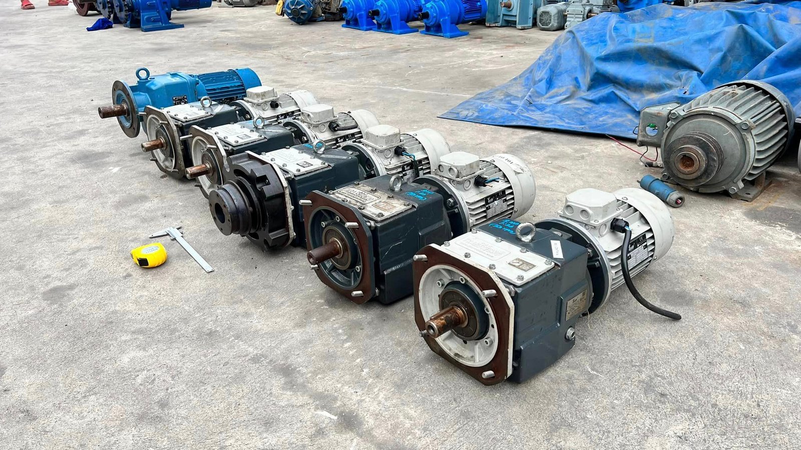 มอเตอร์เกียร์แบบหน้าแปลน NORD & YUSHI ขนาด 2 HP 1 : 26 ( 53 rpm ) ระบบไฟ 380V