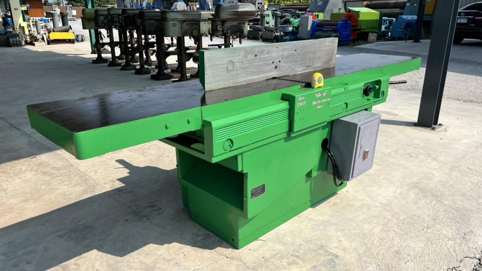 แท่นไสชิดไม้งานอิตาลี่ SCM ITALY Type F5L รุ่นงานหนัก HEAVY DEUTY ขนาดใบมีด 20”" Table 500 x 2600 mm แท่นไสชิดไม้งานอิตาลี่ SCM ITALY Type F5L รุ่นงานหนัก HEAVY DEUTY ขนาดใบมีด 20”" Table 500 x 2600 mm