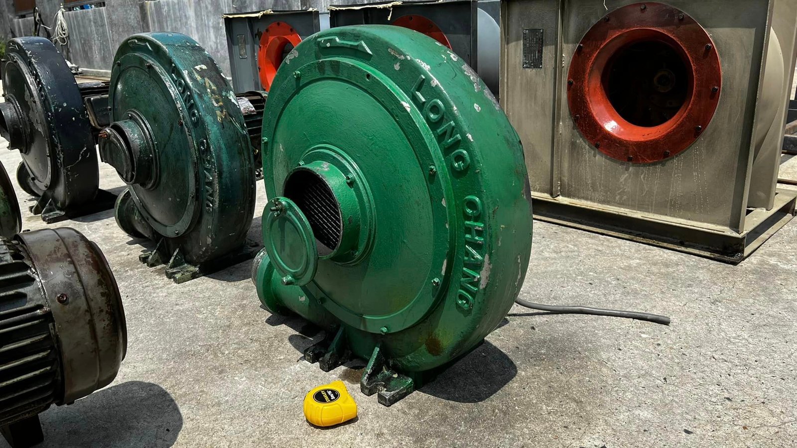 โบลเวอร์และมอเตอร์เกียร์ ระบบไฟ 380V โบลเวอร์และมอเตอร์เกียร์ ระบบไฟ 380V