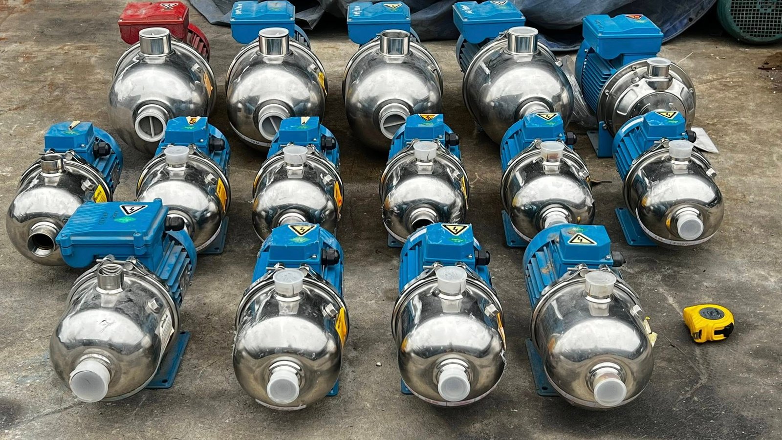 ของใหม่เก่าเก็บ ปั้มน้ำหอยโข่งสเตนเลสTSURUMI PUMP ของใหม่เก็บสแปยังไม่ได้ใช้งาน