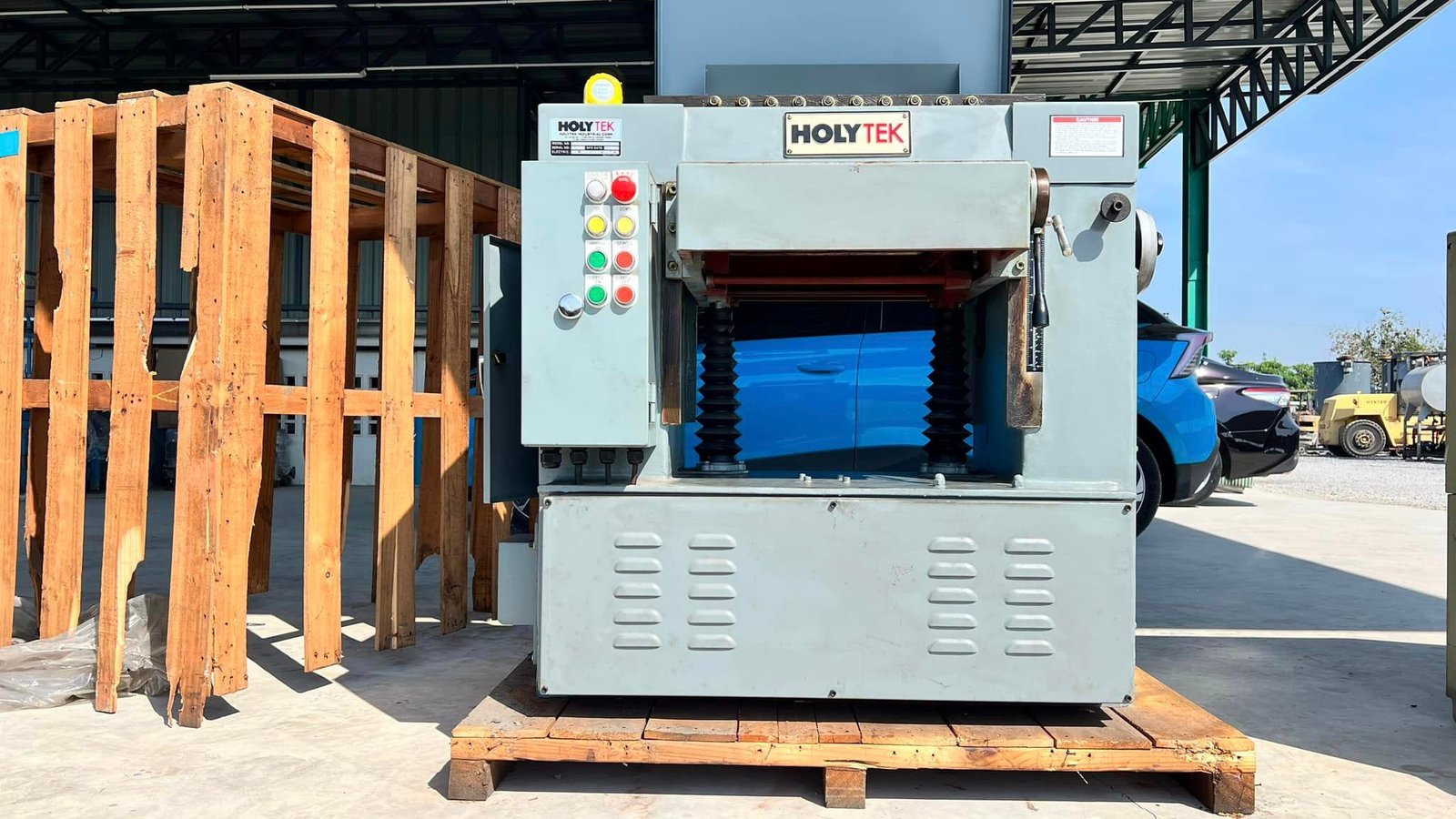 ของใหม่เก็บสแปยังไม่ได้ใช้งาน
โต้ะรีดไม้ของใหม่งานยุโรป SCM ITALY & HOLY TEK TAIWAN ระบบไฟ 380V ของใหม่เก็บสแปยังไม่ได้ใช้งาน
โต้ะรีดไม้ของใหม่งานยุโรป SCM ITALY & HOLY TEK TAIWAN ระบบไฟ 380V