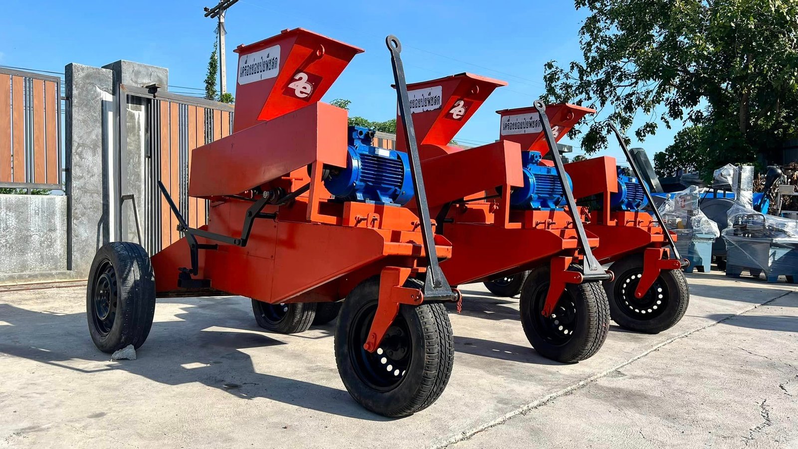 เครื่องสับย่อยปุ๋ยกิ่งไม้วัชพืชสด สับย่อยกิ่งไม้ 3”- 5” ขนาดมอเตอร์ 7.5 HP ระบบไฟ 380V