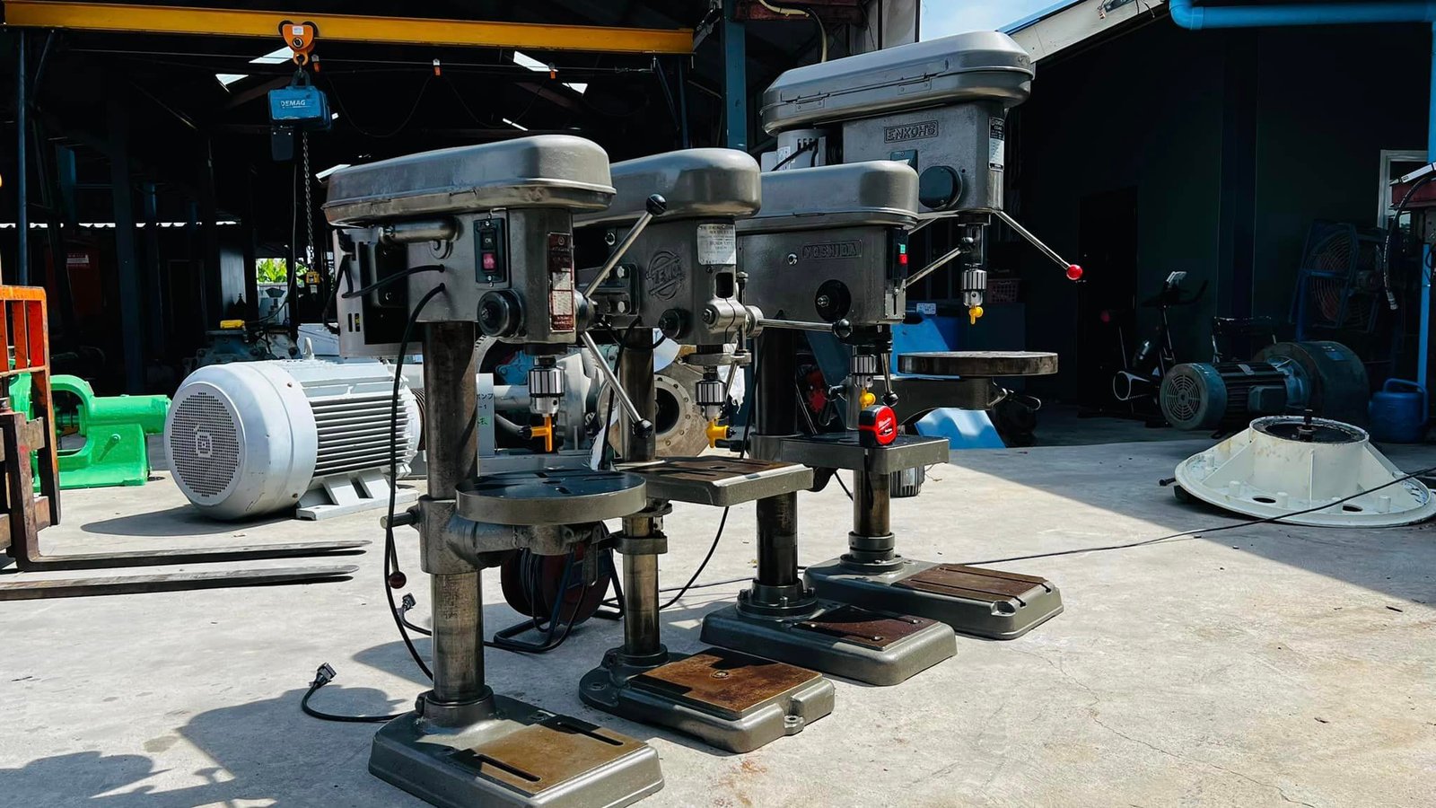 สว่านแท่นเก่าญี่ปุ่น Made in JAPAN ตรวจเช็คฟิตให้ใหม่ทั้งระบบ ใช้ไฟบ้าน 220V สภาพสวยพร้อมใช้ สว่านแท่นเก่าญี่ปุ่น Made in JAPAN ตรวจเช็คฟิตให้ใหม่ทั้งระบบ ใช้ไฟบ้าน 220V สภาพสวยพร้อมใช้