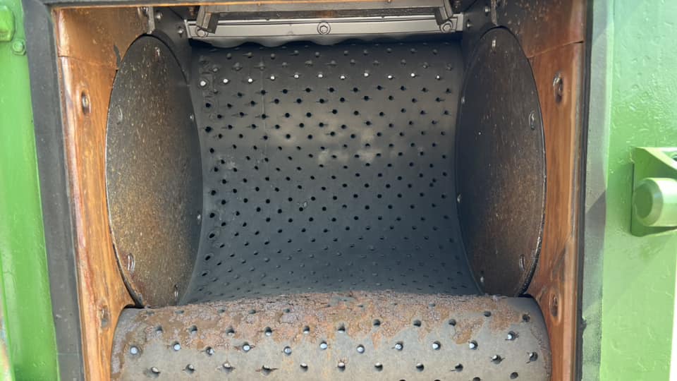 เครื่องยิงทรายแบบสายพานกลิ้ง(Shot_Blasting) TOCHU พร้อมอุปกรณ์ต่อร่วมครบเซ็ท ระบบไฟ 380Vพร้อมใช้ เครื่องยิงทรายแบบสายพานกลิ้ง(Shot_Blasting) TOCHU พร้อมอุปกรณ์ต่อร่วมครบเซ็ท ระบบไฟ 380Vพร้อมใช้