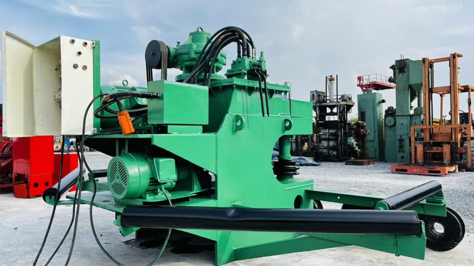 เครื่องดัดแป้ปไฟฟ้าระบบไฮดรอลิค รุ่นงานหนัก HEAVY DUTY ดัดได้ขนาด 1"- 6" มาพร้อมโมลด์ 5 ชุด ระบบไฟ 3 เครื่องดัดแป้ปไฟฟ้าระบบไฮดรอลิค รุ่นงานหนัก HEAVY DUTY ดัดได้ขนาด 1"- 6" มาพร้อมโมลด์ 5 ชุด ระบบไฟ 3