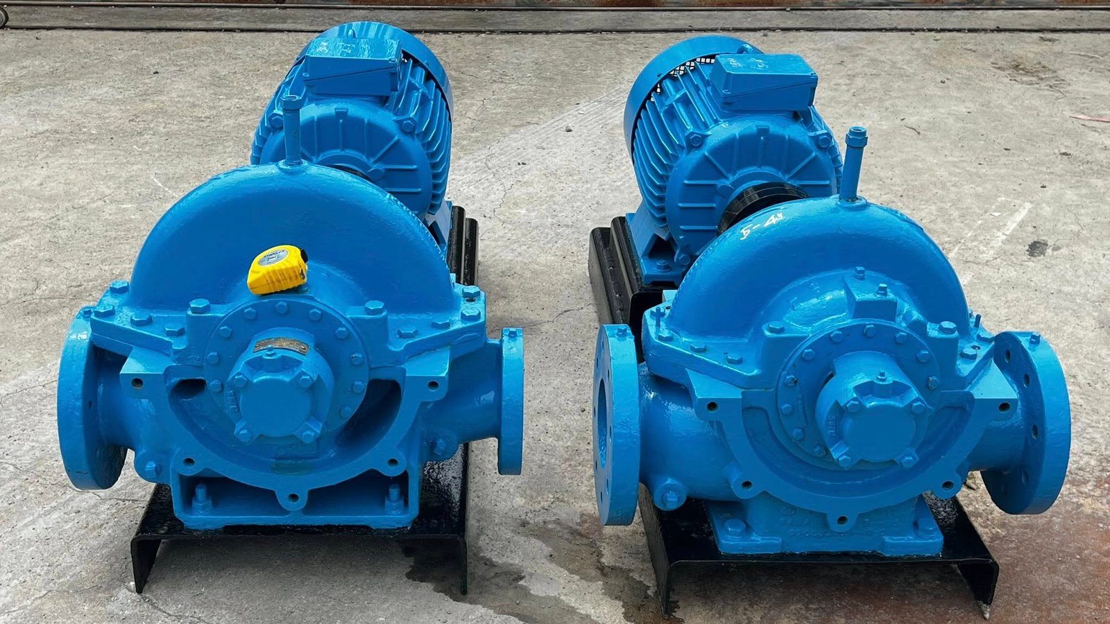 ชุดปั้มน้ำแบบสปริทเคส(SplitcasePump)PACO PUMP USA 380Vเข้ามา 2 ชุด