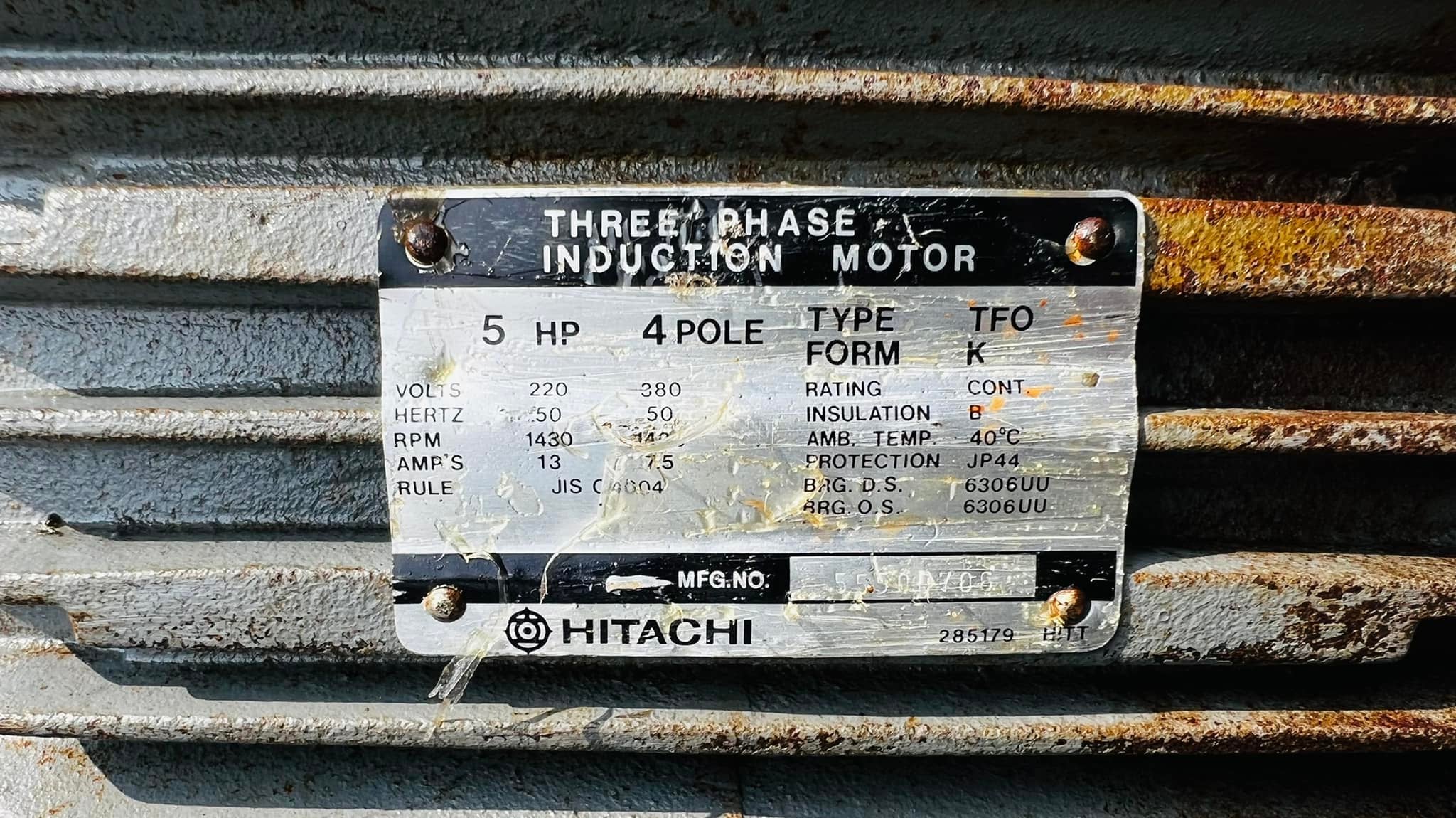 มอเตอร์ไฟฟ้า HITACHI MITSUBISHI ขนาด 2 และ 5 HP 4 POLE 1440 RPM 380V