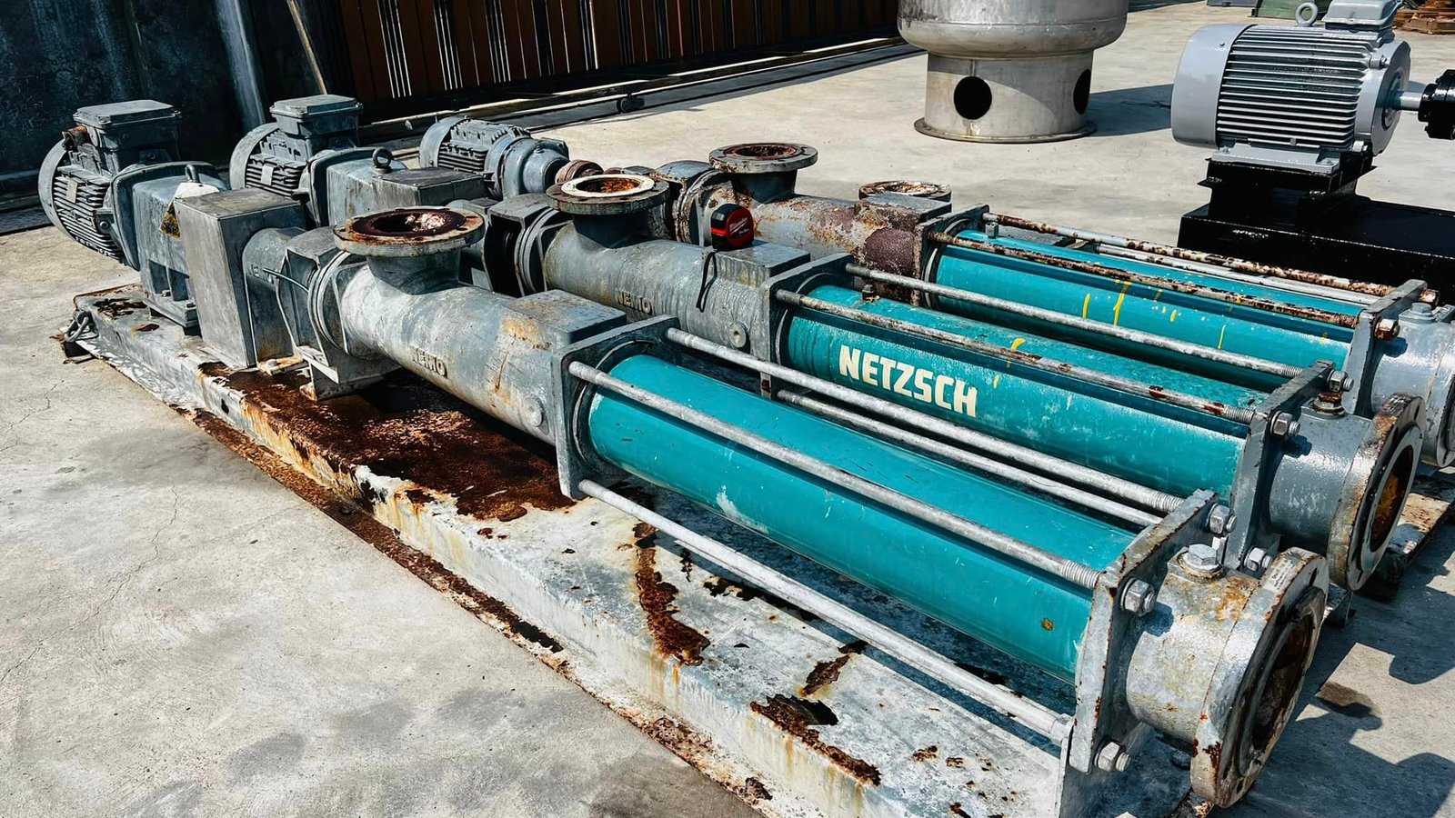 ปั้มสกรูเพรสดูดของข้น(NEMO_PUMP) ขนาดท่อ/ใบสกรู 4" และ 5" ความยาว(เฉพาะสกรู) 160 cm มอเตอร์เกียร์ต้น ปั้มสกรูเพรสดูดของข้น(NEMO_PUMP) ขนาดท่อ/ใบสกรู 4" และ 5" ความยาว(เฉพาะสกรู) 160 cm มอเตอร์เกียร์ต้น