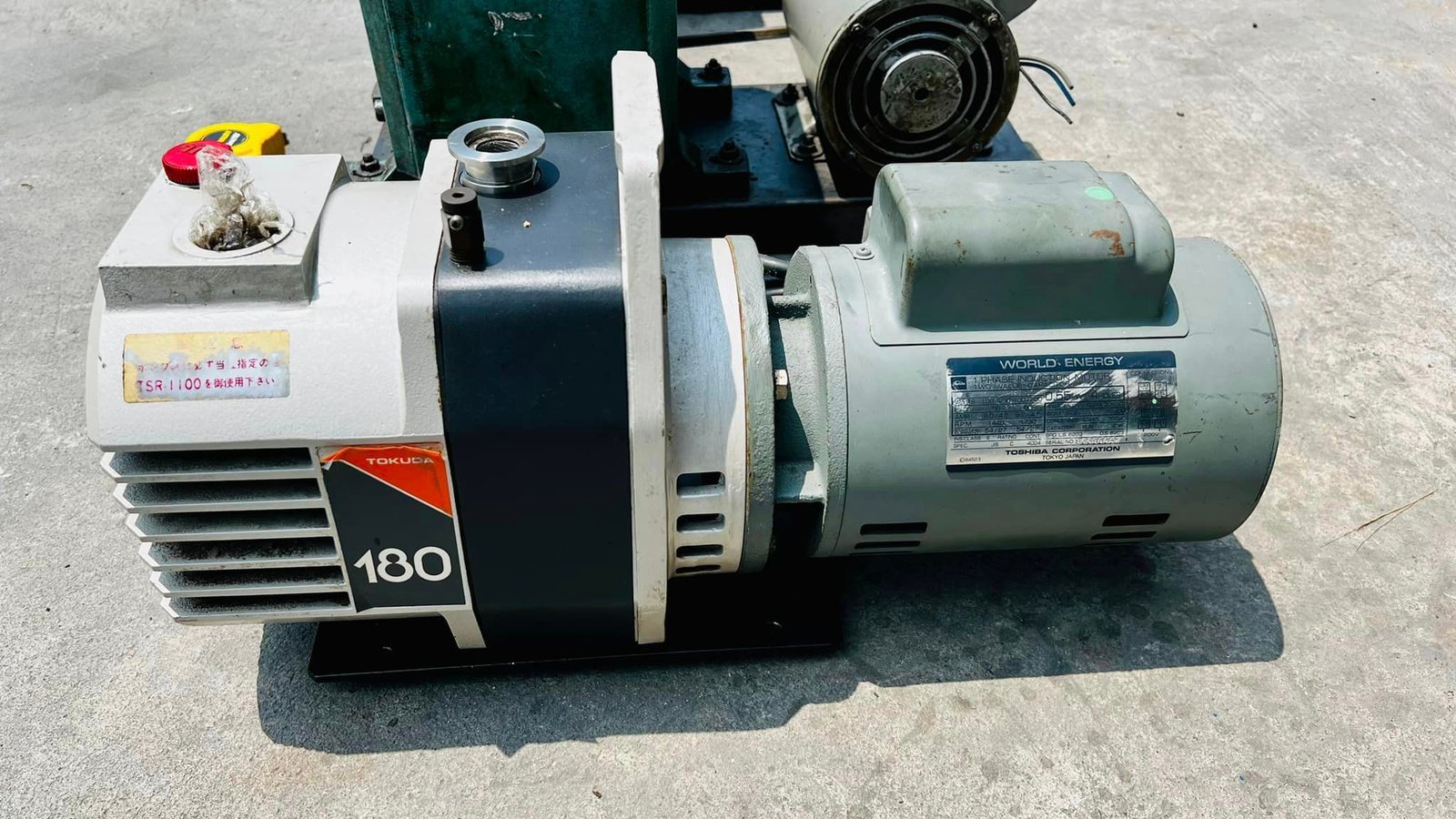 แวคคัมปั้มงานญี่ปุ่น VACUUM JAPAN OSAKA & TOKUDA ใช้ไฟบ้าน 2 สาย 220V แวคคัมปั้มงานญี่ปุ่น VACUUM JAPAN OSAKA & TOKUDA ใช้ไฟบ้าน 2 สาย 220V
