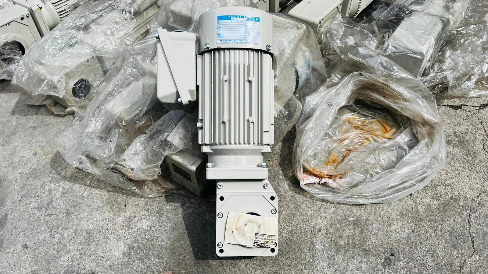 มอเตอร์เกียร์ทดกำลังญี่ปุ่น SUMITOMO JAPAN ขนาด 1/4 HP 380V