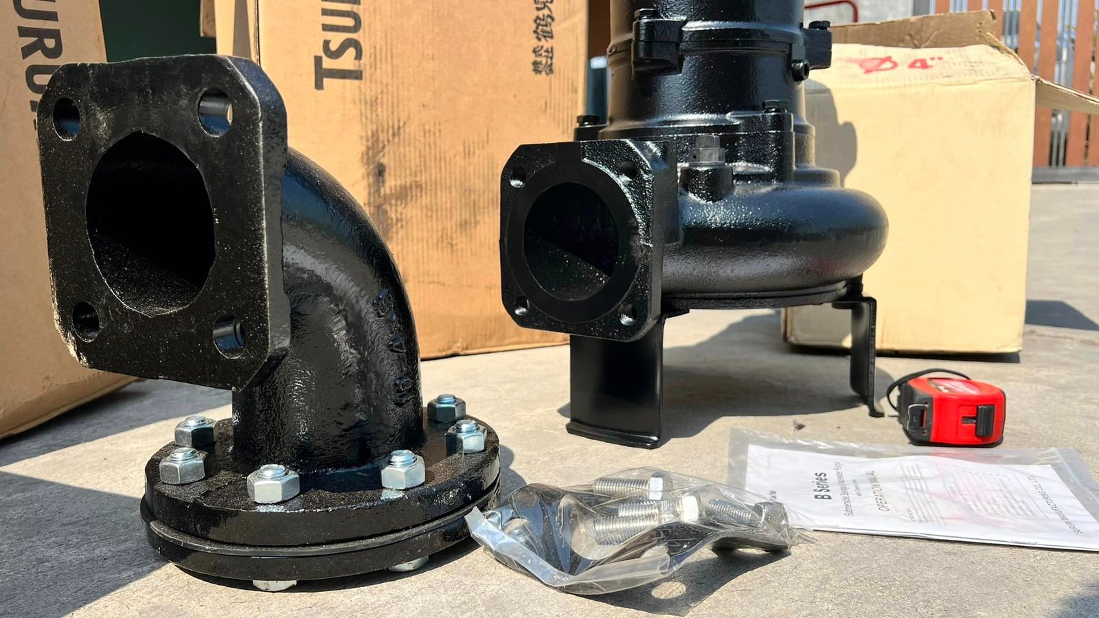 ของใหม่เก็บสแปยังไม่ได้ใช้งาน
- ปั้มจุ่มแช่ไดโว่(Submersible)  TSURUMI PUMP  ขนาด 3 HP  H : 16 m  Q : 1.5 m3 min ระบบไฟ 380V