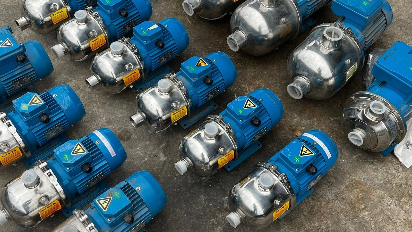 ของใหม่เก่าเก็บ ปั้มน้ำหอยโข่งสเตนเลสTSURUMI PUMP ของใหม่เก็บสแปยังไม่ได้ใช้งาน