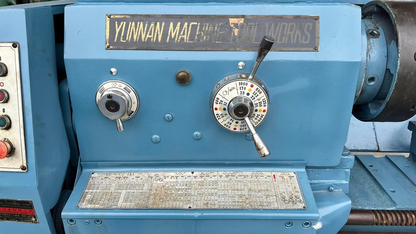 เครื่องกลึง YUNNAN LATHE MACHINE Type : PVT 500 x 1500 GB เครื่องกลึง 8 ฟุต กระเป๋าไฟฟ้า เครื่องสมบู เครื่องกลึง YUNNAN LATHE MACHINE Type : PVT 500 x 1500 GB เครื่องกลึง 8 ฟุต กระเป๋าไฟฟ้า เครื่องสมบู
