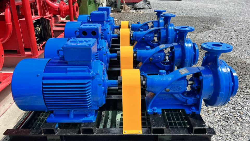 ชุดปั้มน้ำหอยโข่ง TAKI PUMPS ขนาด 15 HP  2.5"- 2"   Q : 52 m3 h   H : 40 m   ระบบไฟ 380V