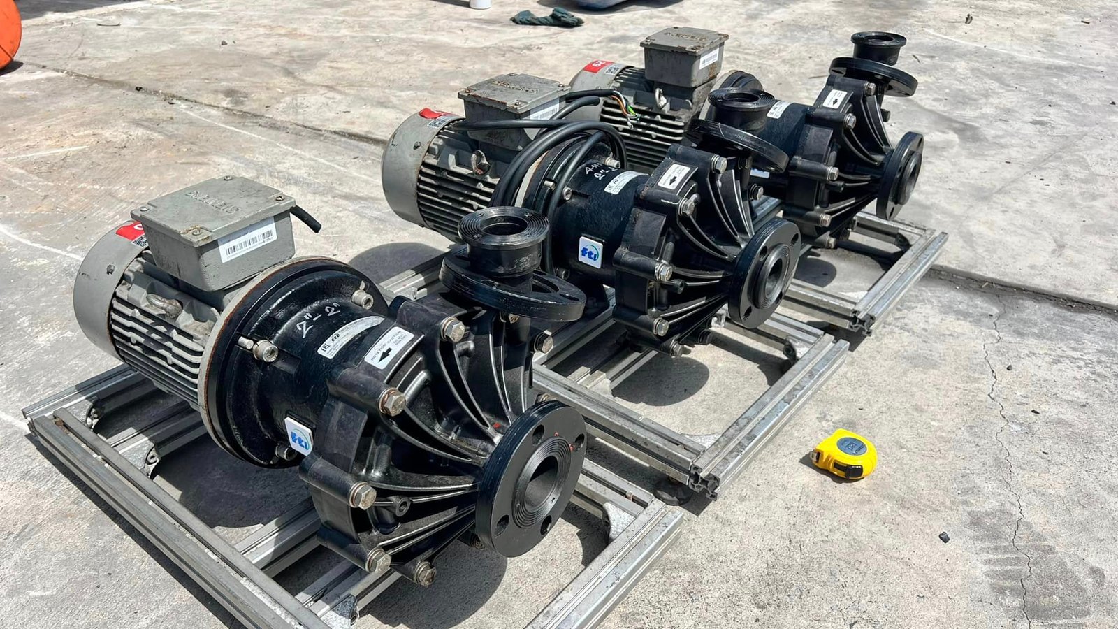 ปั้มน้ำเคมี FINISH THOMPSON USA Model : DB22V-FF-16-05-SI ขนาด 4 HP 2”- 2” Max Press : 90 psi 380V