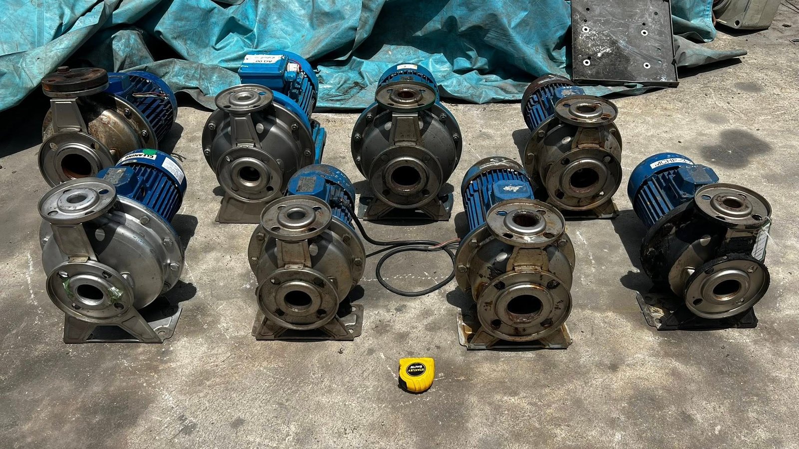 ปั้มน้ำหอยโข่งสเตนเลสEBARA ITALY 380V เข้ามา 8 ตัว ปั้มน้ำหอยโข่งสเตนเลสEBARA ITALY 380V เข้ามา 8 ตัว