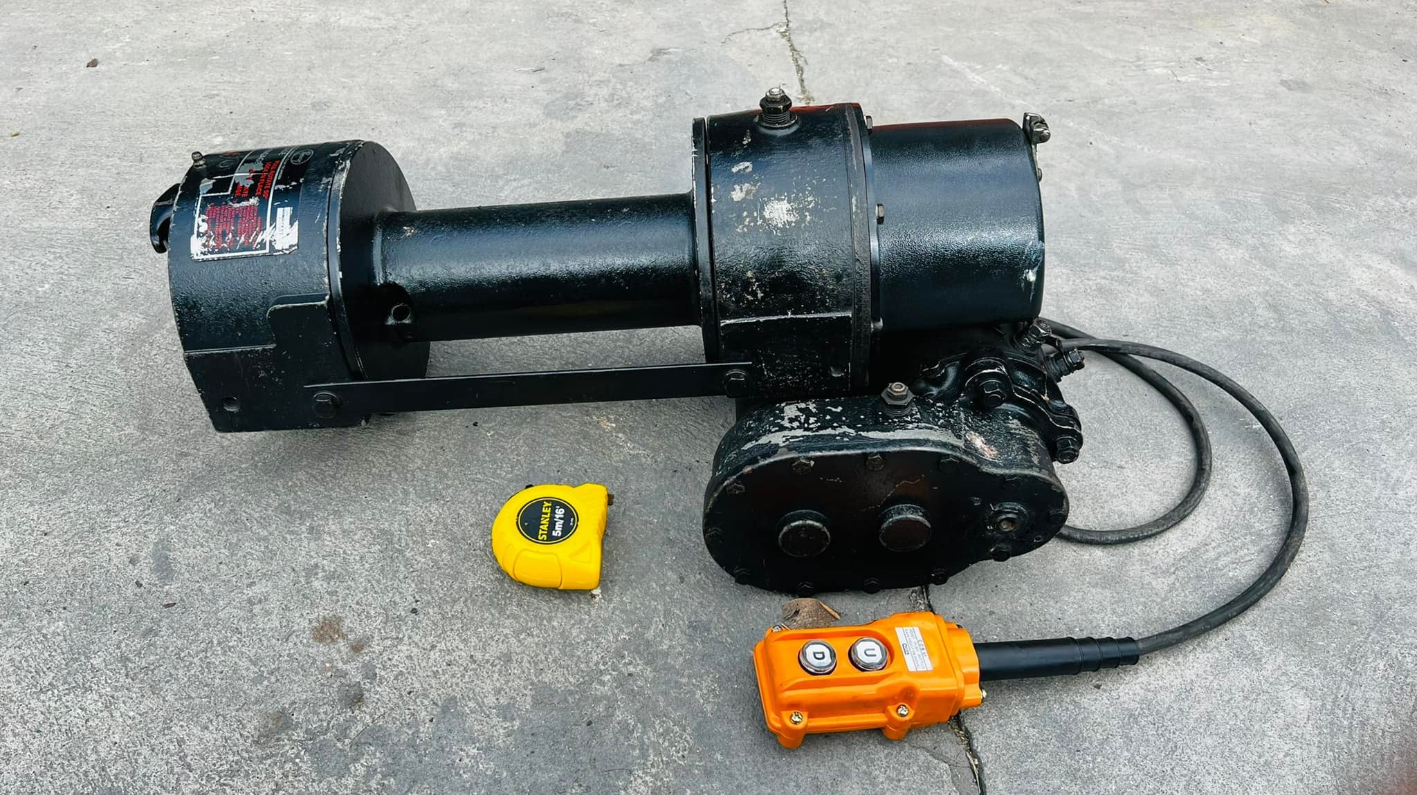 วินซ์ไฟฟ้าดีซีUSA RAMSEY WINCH USA Pull ดึงลาก 8000 Lbs 3,629 kg ไฟแบทเตอรี่ DC 12 Volt วินซ์ไฟฟ้าดีซีUSA RAMSEY WINCH USA Pull ดึงลาก 8000 Lbs 3,629 kg ไฟแบทเตอรี่ DC 12 Volt