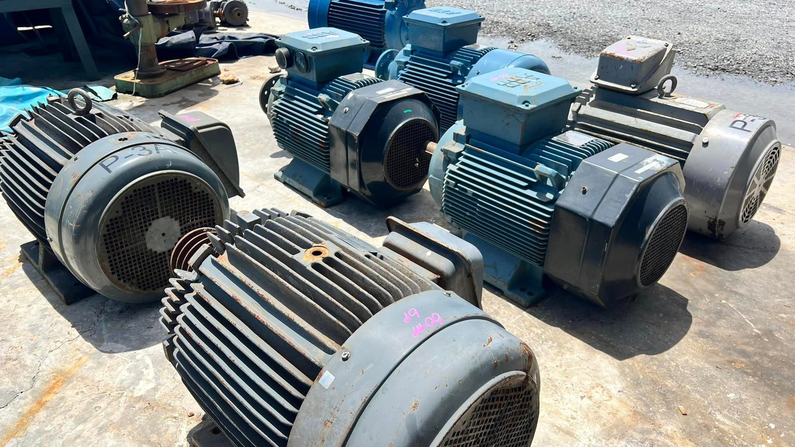 มอเตอร์ไฟฟ้ากำลัง ขนาด 60 HP รอบการทำงาน 2 p 4 p 6 p 380V มอเตอร์ไฟฟ้ากำลัง ขนาด 60 HP รอบการทำงาน 2 p 4 p 6 p 380V