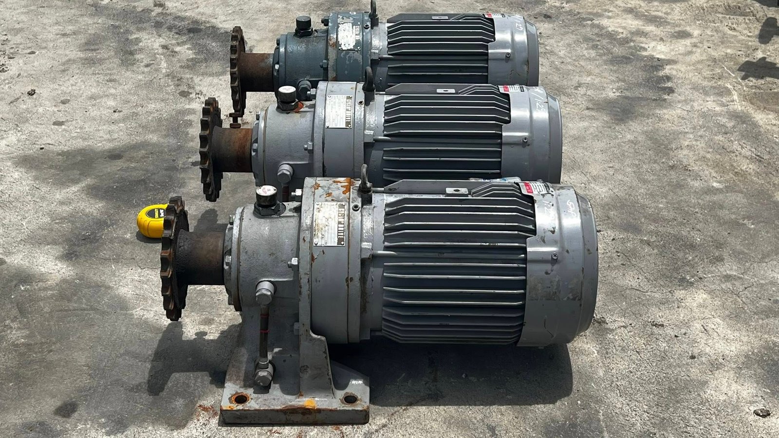 มอเตอร์เกียร์ทดกำลังญี่ปุ่น Mitsubishi Cyclodrive ขนาด 5 hp 1:29 (50 rpm)380V มอเตอร์เกียร์ทดกำลังญี่ปุ่น Mitsubishi Cyclodrive ขนาด 5 hp 1:29 (50 rpm)380V