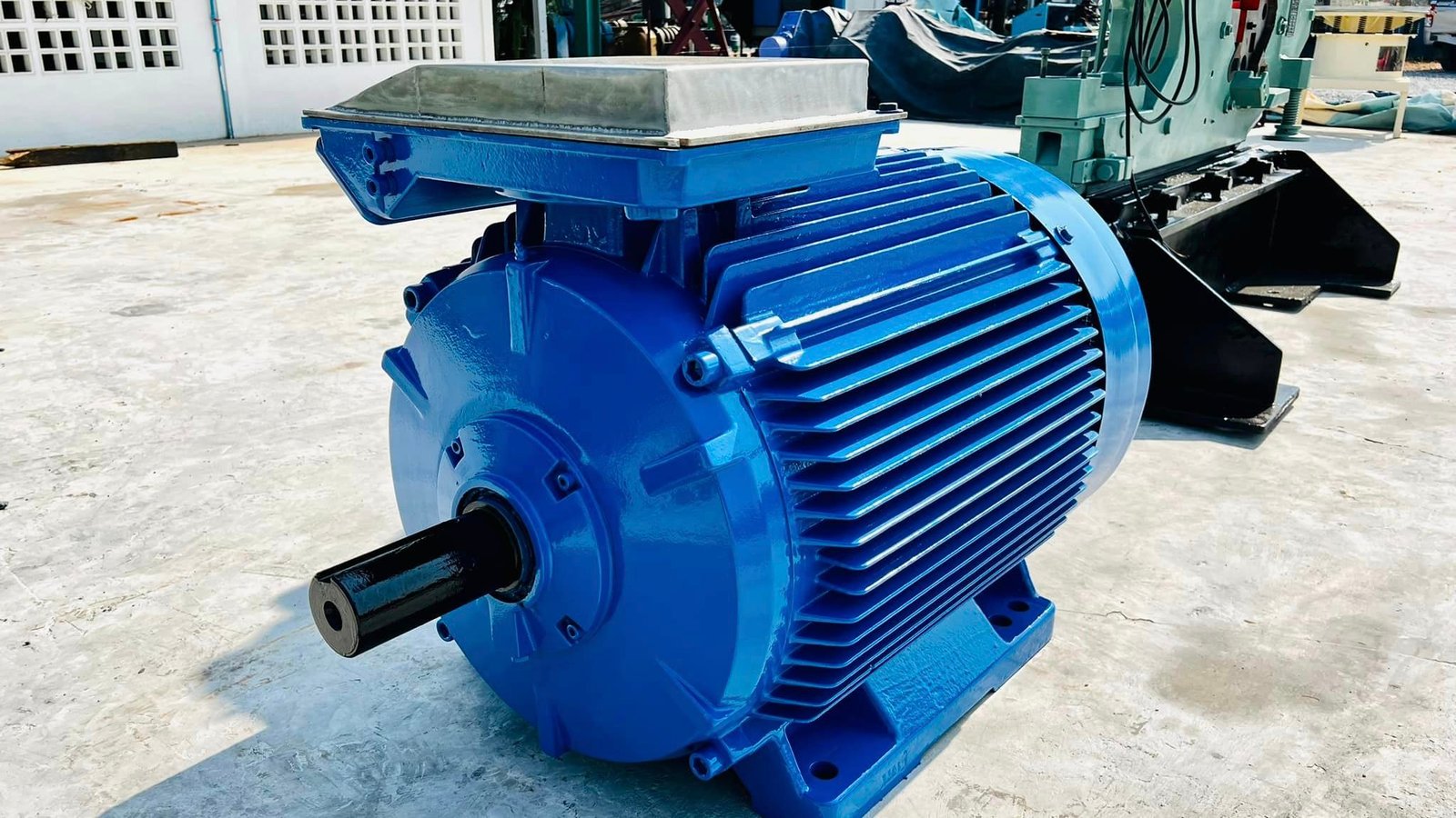 มอเตอร์ไฟฟ้ากำลัง ABB MOTOR ขนาด180 HP 4 P 1486 RPM 380Vสภาพสวยลวดเดิมหมุนนิ่มพร้อมใช้งาน มอเตอร์ไฟฟ้ากำลัง ABB MOTOR ขนาด180 HP 4 P 1486 RPM 380Vสภาพสวยลวดเดิมหมุนนิ่มพร้อมใช้งาน