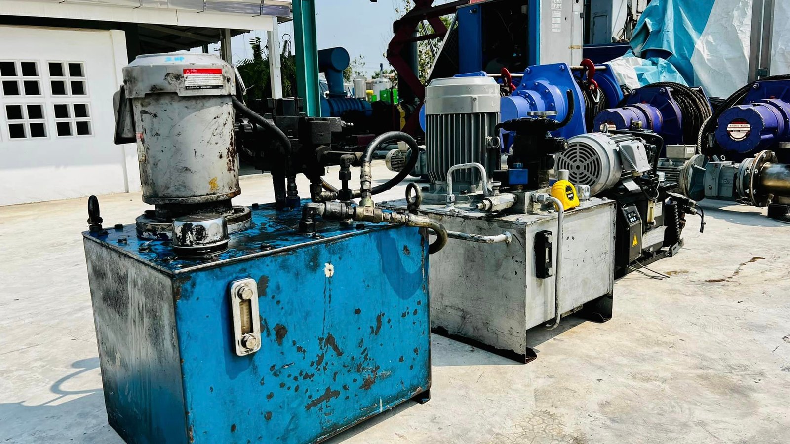 ชุดต้นกำลังปั้มน้ำมันไฮดรอลิค(PowerUnit) ขนาด 2-3 HP ระบบไฟ 380V ชุดต้นกำลังปั้มน้ำมันไฮดรอลิค(PowerUnit) ขนาด 2-3 HP ระบบไฟ 380V