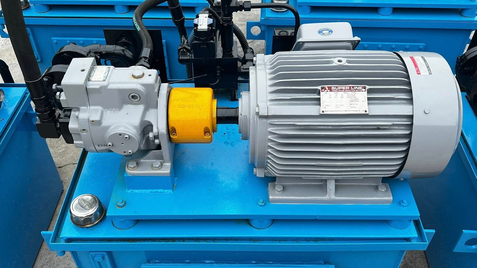 ชุดต้นกำลังปั้มน้ำมันไฮดรอลิค(PowerUnit)YUKEN PUMP JAPANขนาด 15 HP Press : 160 bar ถังพักบรรจุ 230 L