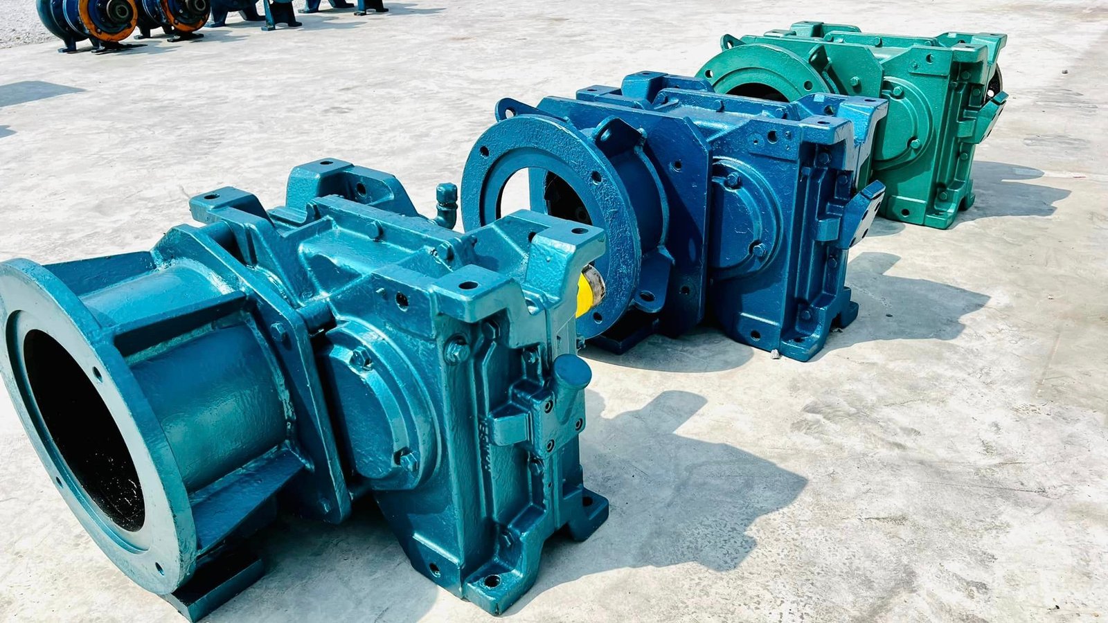 เกียร์บ้อคงานญี่ปุ่น(GEAR_BOX) SUMITOMO PARAMAX JAPAN อัตราทด 1 : 4 (360 rpm) ใช้กับมอเตอร์ 20-30 HP เกียร์บ้อคงานญี่ปุ่น(GEAR_BOX) SUMITOMO PARAMAX JAPAN อัตราทด 1 : 4 (360 rpm) ใช้กับมอเตอร์ 20-30 HP