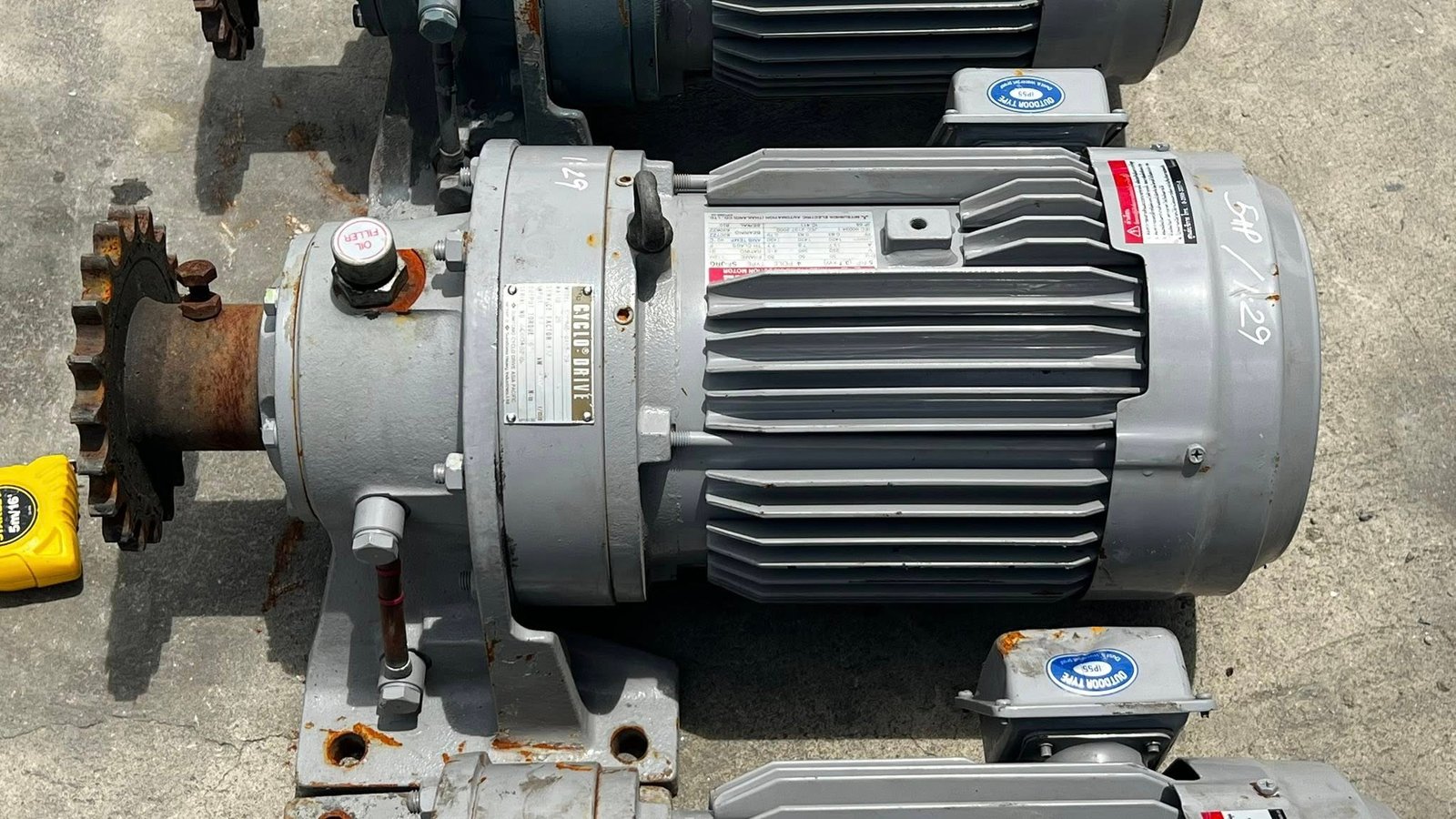 มอเตอร์เกียร์ทดกำลังญี่ปุ่น Mitsubishi Cyclodrive ขนาด 5 hp 1:29 (50 rpm)380V มอเตอร์เกียร์ทดกำลังญี่ปุ่น Mitsubishi Cyclodrive ขนาด 5 hp 1:29 (50 rpm)380V