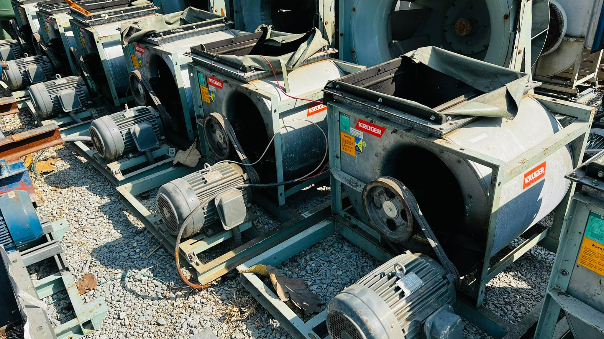 โบลเวอร์ดูดเป่าระบายอากาศ KRUGER ขนาด 7.5 - 10 HP ระบบไฟ 380V