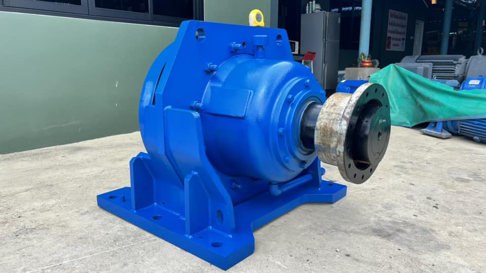 หัวเกียร์ทดญี่ปุ่น SUMITOMO JAPAN อัตราทด 1 : 87 ( 17 rpm ) เพลาออกโต 140 mm (5.5”)  เพลาเข้าโต 70 mm (3”) ใช้กับมอเตอร์ 30~50 HP
