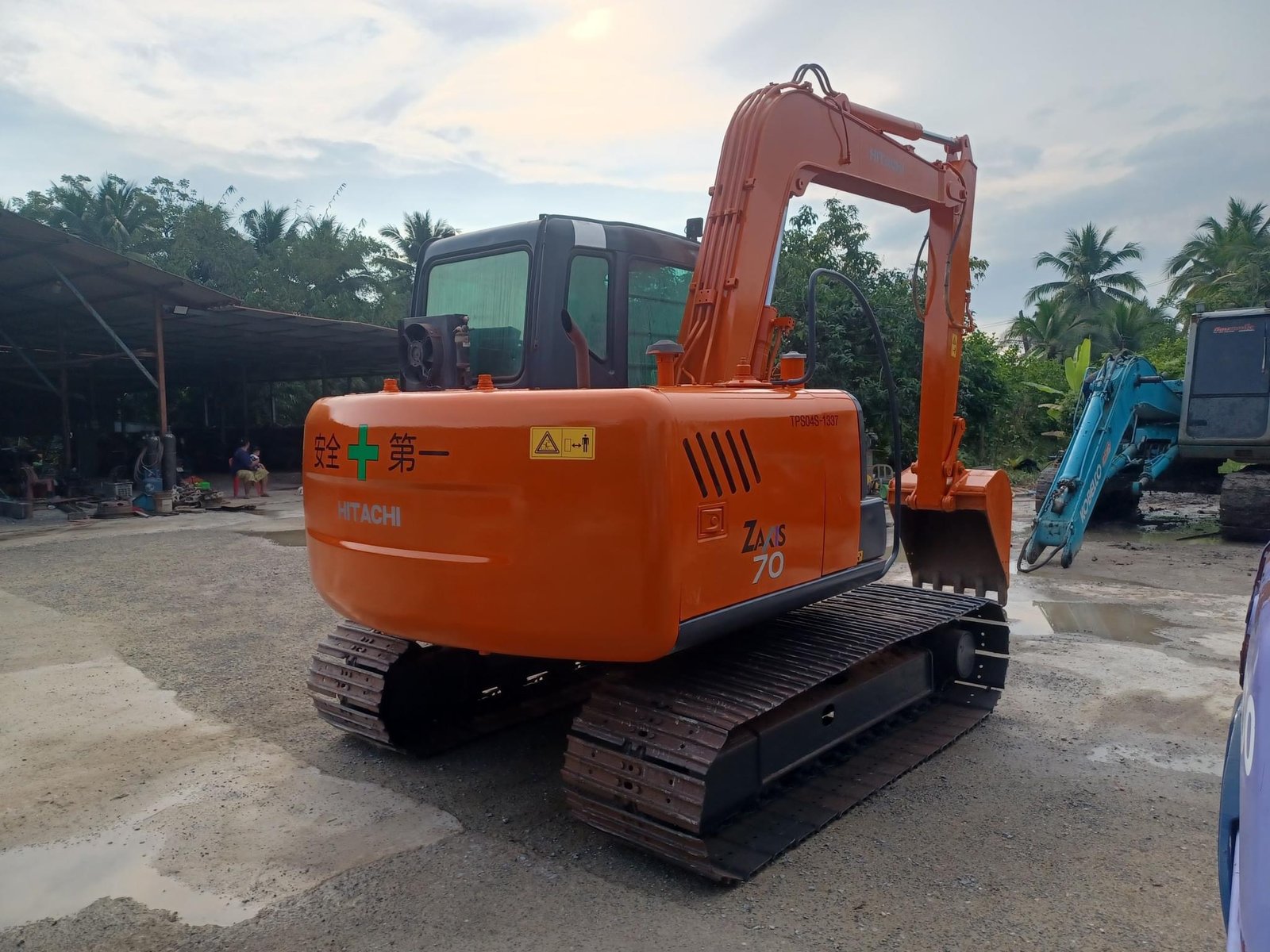 รถแบคโฮ รถขุด HitachI EX60-5 รถแบคโฮ รถขุด HitachI EX60-5