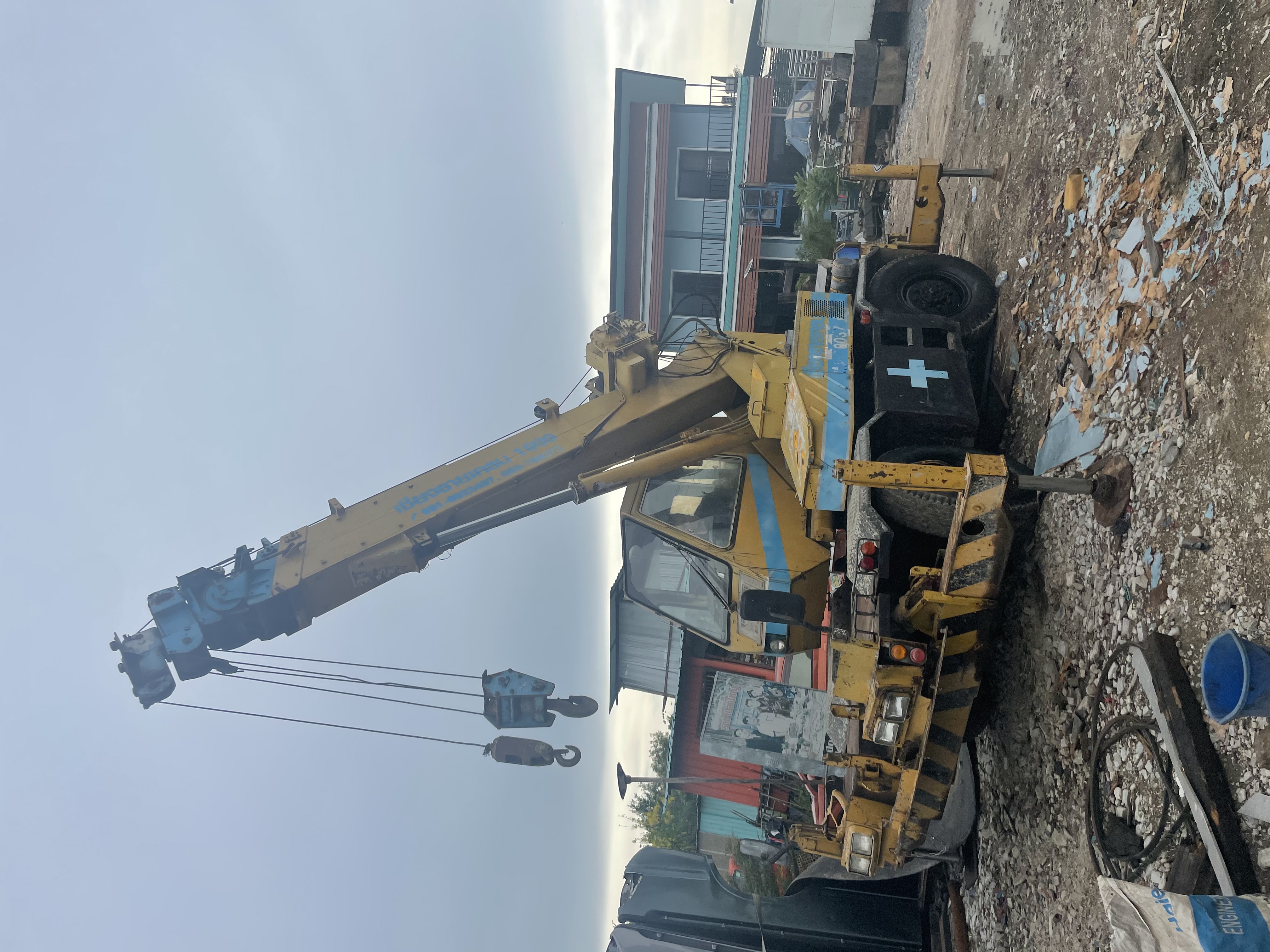 เครน 6 ตัน