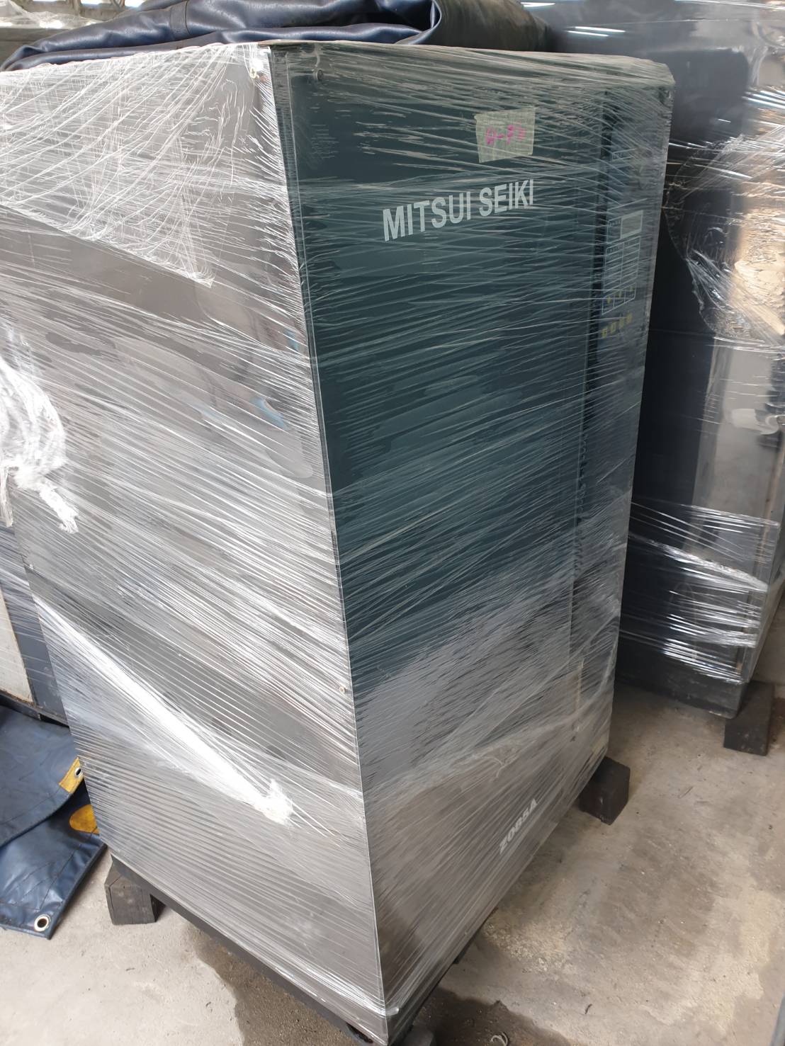 ปั๊มลมสกรู MITSUI SEIKI 10 HP ปั๊มลมสกรู MITSUI SEIKI 10 HP