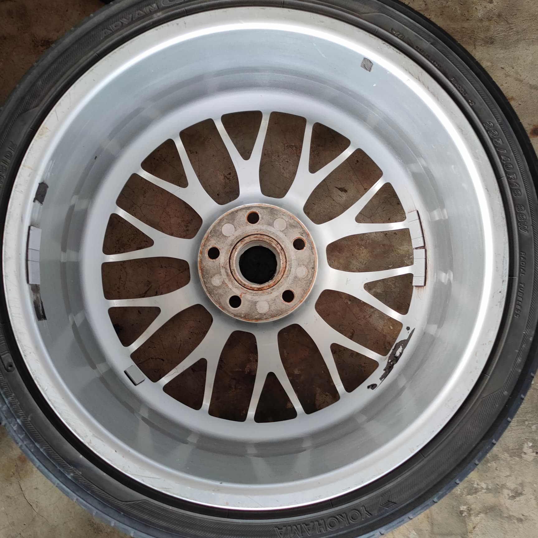 ล้อ BBS DTM ขอบ 18 5รู 120 RG187 8.2JET35 แท้ ล้อ BBS DTM ขอบ 18 5รู 120 RG187 8.2JET35 แท้