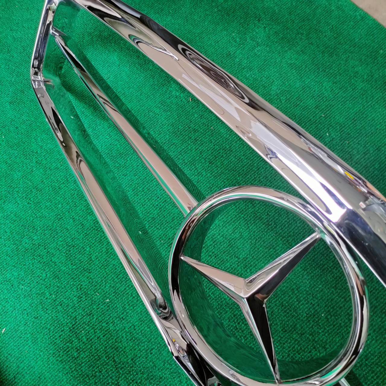 กระจังหน้าMERCEDES BENZ W113 Pagoda กระจังหน้าMERCEDES BENZ W113 Pagoda