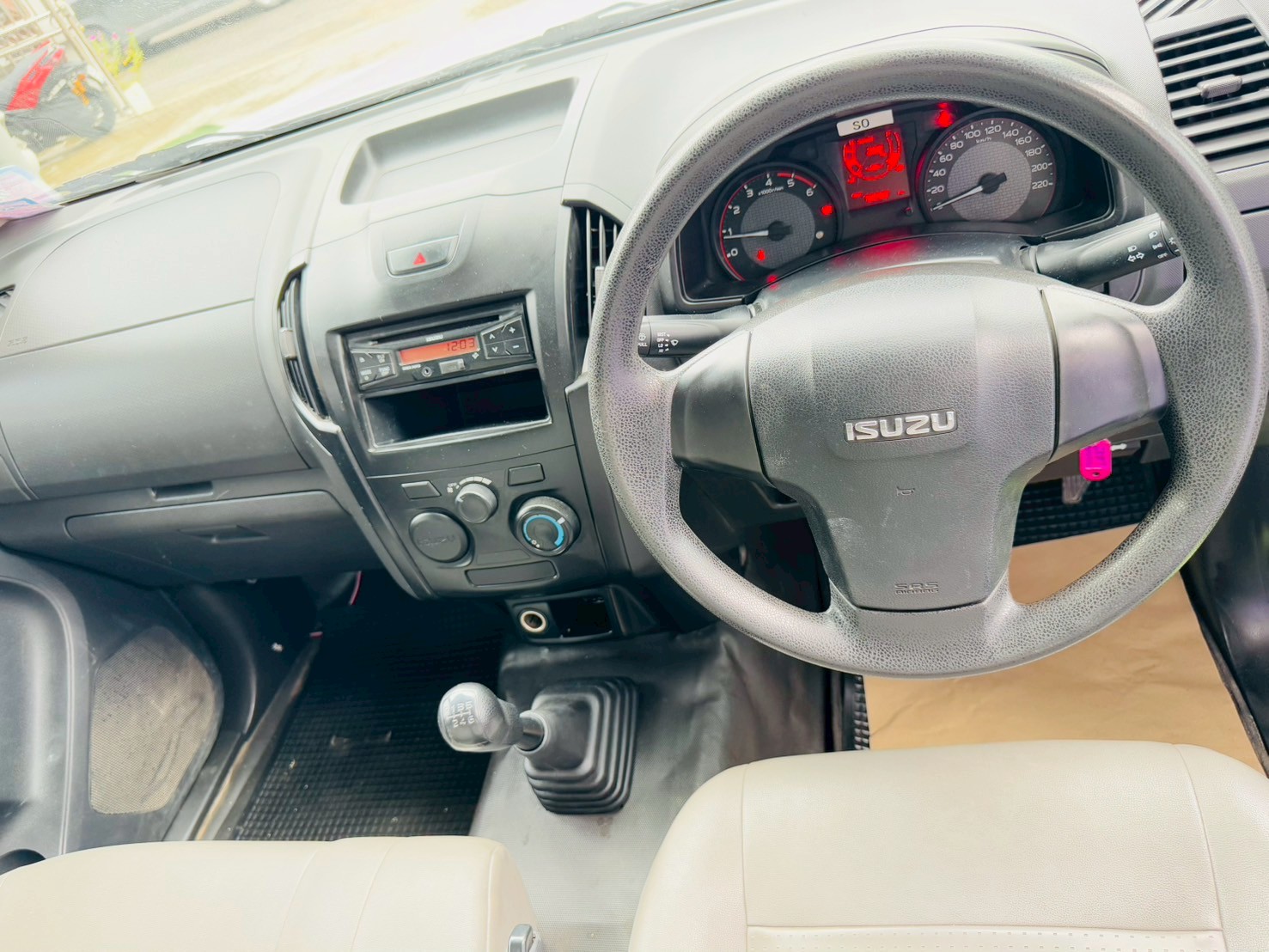 ✔️ตู้แห้ง เปิดได้ 2 ข้าง ด้านข้างและด้านหลัง เสริมแหนบ #ISUZU D-MAX SPARK 1.9 Ddsi ปี 2020