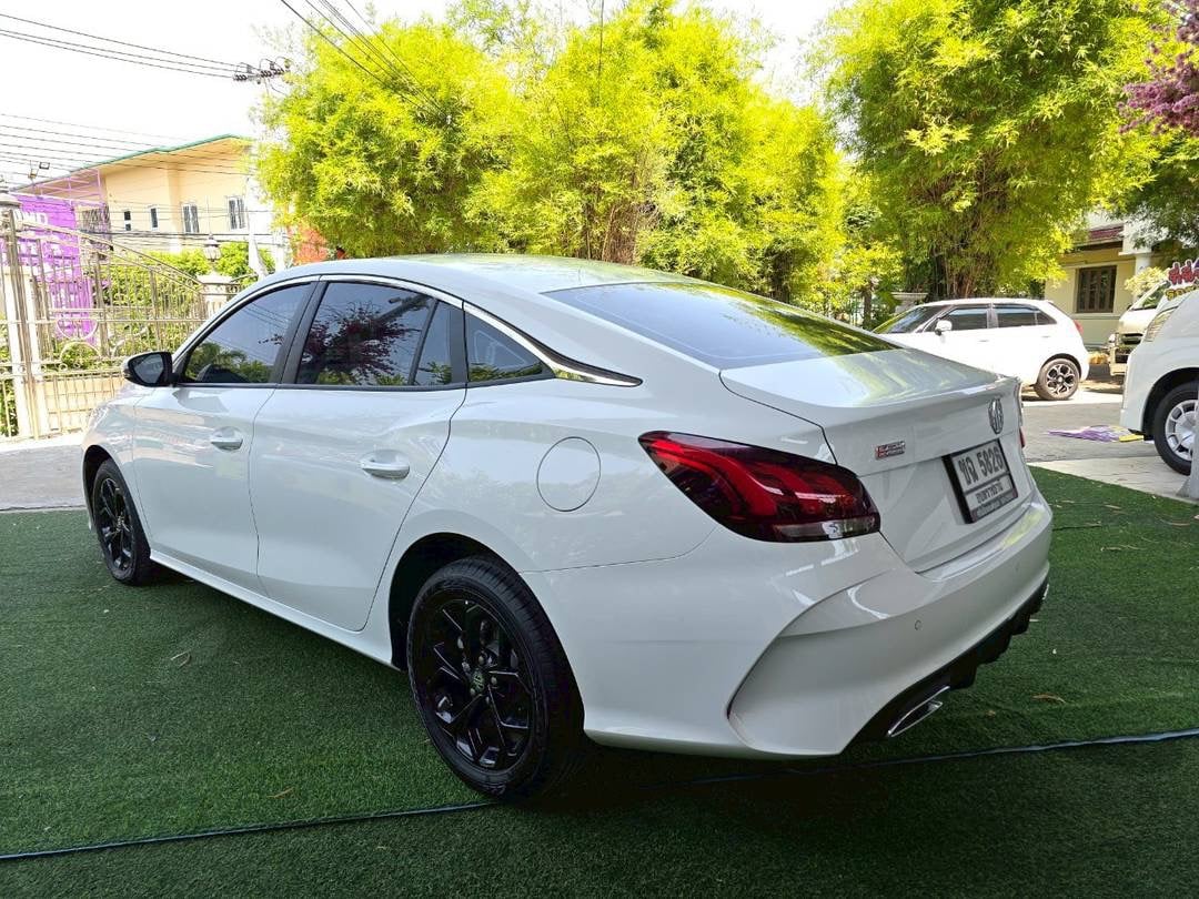 MG 5 เครื่อง1.5 cc. รุ่นC เกียร์ AUTO ปี 2024 #รถไมล์แท้100%คะ วิ่งมาแค่6,xxxกิโลคะ MG 5 เครื่อง1.5 cc. รุ่นC เกียร์ AUTO ปี 2024 #รถไมล์แท้100%คะ วิ่งมาแค่6,xxxกิโลคะ