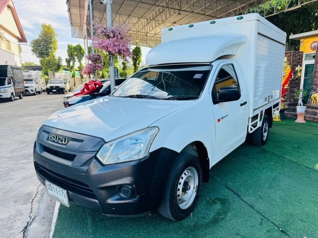 #รถมือสอง ISUZU D-MAX SPARK ตู้ทึบ รุ่นตัว CHASSIS ดีเซล ปี2019 เครื่อง1.9cc. เกียร์ธรรมดา #รถมือสอง ISUZU D-MAX SPARK ตู้ทึบ รุ่นตัว CHASSIS ดีเซล ปี2019 เครื่อง1.9cc. เกียร์ธรรมดา