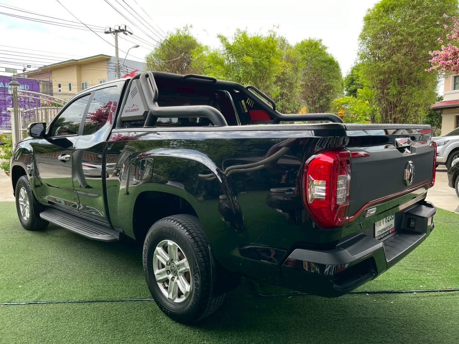 ~MG EXTENDER GIANTCAB เครื่อง 2.0 GRAND-X เกียร์ธรรมดาปี 2023