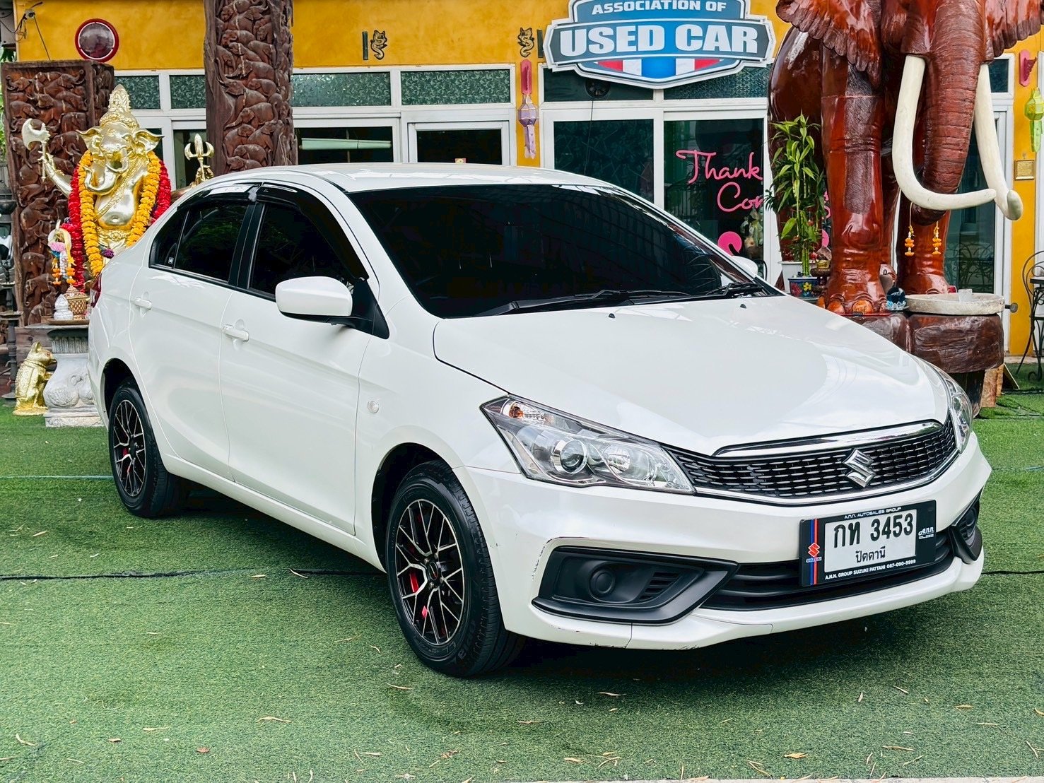 Suzuki Ciaz ตัว GL ปี2023 เครื่องยนต์เบนซิน AUTO ไมล์แท้ 100%คะวิ่งมาน้อยมากๆคะ15,xxxกว่ากิโลคะ Suzuki Ciaz ตัว GL ปี2023 เครื่องยนต์เบนซิน AUTO ไมล์แท้ 100%คะวิ่งมาน้อยมากๆคะ15,xxxกว่ากิโลคะ