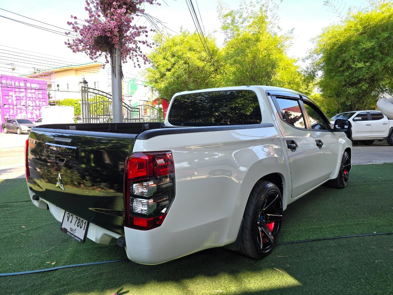 #MITSU TRITON DOUBLE CAB รุ่น GLX เครื่อง2.5cc. เกียร์ธรรมดาปี 2024 #รถไมล์วิ่งมาแค่10,xxxกิโล