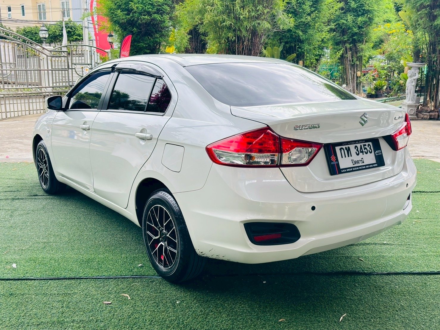 Suzuki Ciaz ตัว GL ปี2023 เครื่องยนต์เบนซิน AUTO ไมล์แท้ 100%คะวิ่งมาน้อยมากๆคะ15,xxxกว่ากิโลคะ Suzuki Ciaz ตัว GL ปี2023 เครื่องยนต์เบนซิน AUTO ไมล์แท้ 100%คะวิ่งมาน้อยมากๆคะ15,xxxกว่ากิโลคะ