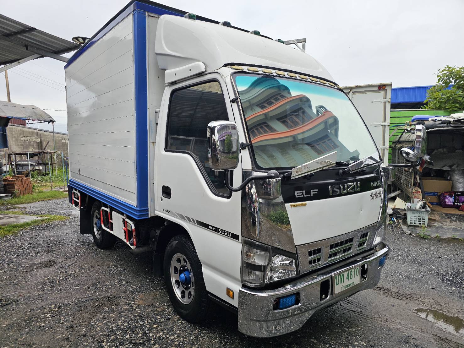 ISUZU NKR 2006 ออกรถใข้เงิน 19000 ผ่อน 9400x60