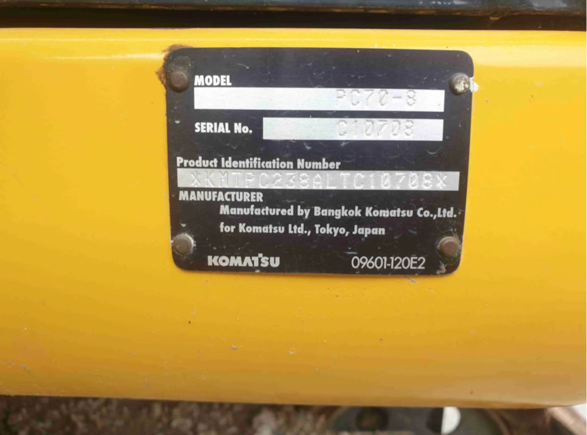 KOMATSU PC70-8 สภาพดีมากๆ เจ้าของขายเอง KOMATSU PC70-8 สภาพดีมากๆ เจ้าของขายเอง